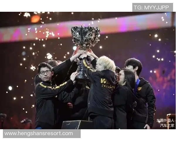 DOTA2最新状态排行榜揭晓FPX强势跻身第六名引发关注 DOTA2最新状态排行榜揭晓FPX强势跻身第六名引发关注