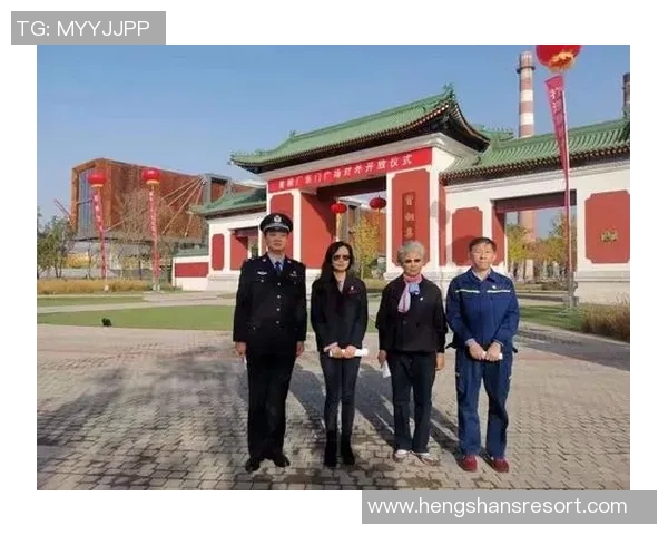 羽毛球场上的追梦旅程:陈强的坚持与成长故事 羽毛球场上的追梦旅程:陈强的坚持与成长故事