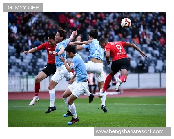 深圳足球队的运营揭秘:从管理模式到市场策略的全景分析 深圳足球队的运营揭秘:从管理模式到市场策略的全景分析